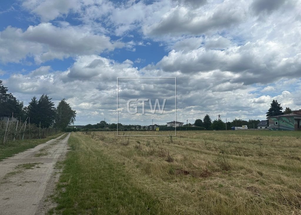 Do sprzedania działka 731 m² z warunkami zabudowy w Warce Warka  731m2 Foto 1