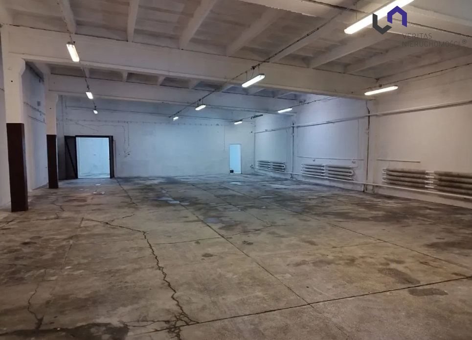 Lokal użytkowy na wynajem Sosnowiec, Pogoń  550m2 Foto 2