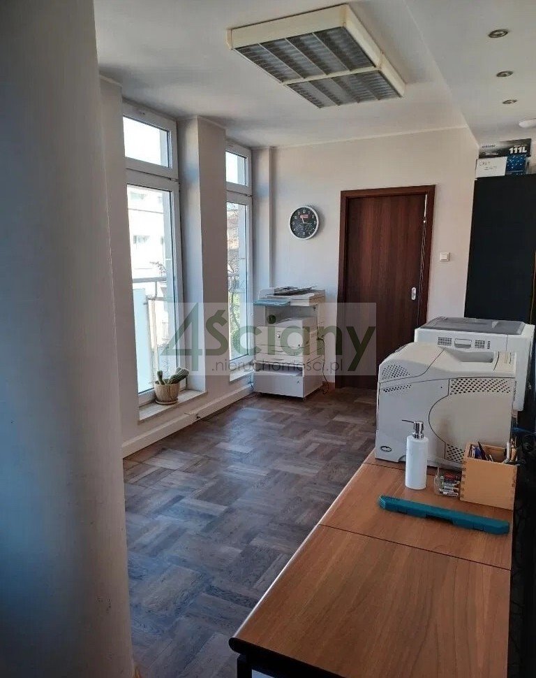Polecam nowoczesny biurowiec 354 m² z tarasem i parkingiem Warszawa, Mokotów  354m2 Foto 1