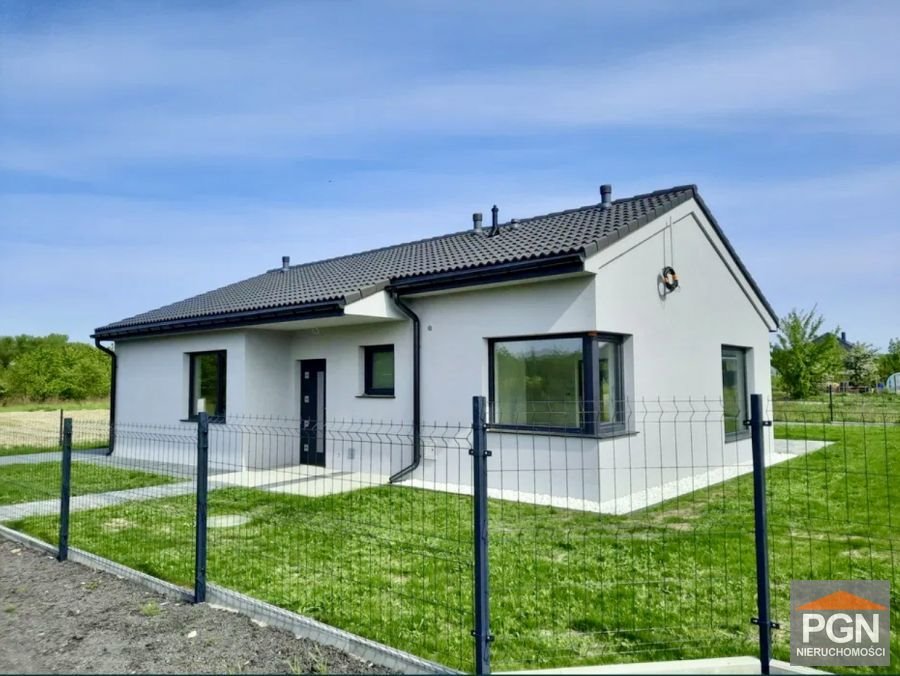 Nowy dom w Kamieniu Pomorskim, 98 m2, stan surowy KAMIEŃ POMORSKI, Spokojna  98m2 Foto 1