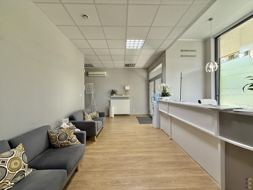 Na wynajem funkcjonalny lokal 138 m² z witryną i parkingiem Wrocław, Wrocław-Fabryczna, Grabiszyn, Grabiszyńska  138m2 Foto 1