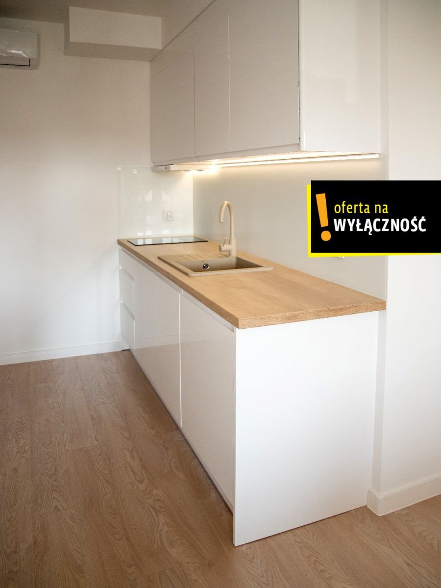 Kawalerka na wynajem Kielce, Centrum, IX Wieków Kielc  33m2 Foto 5