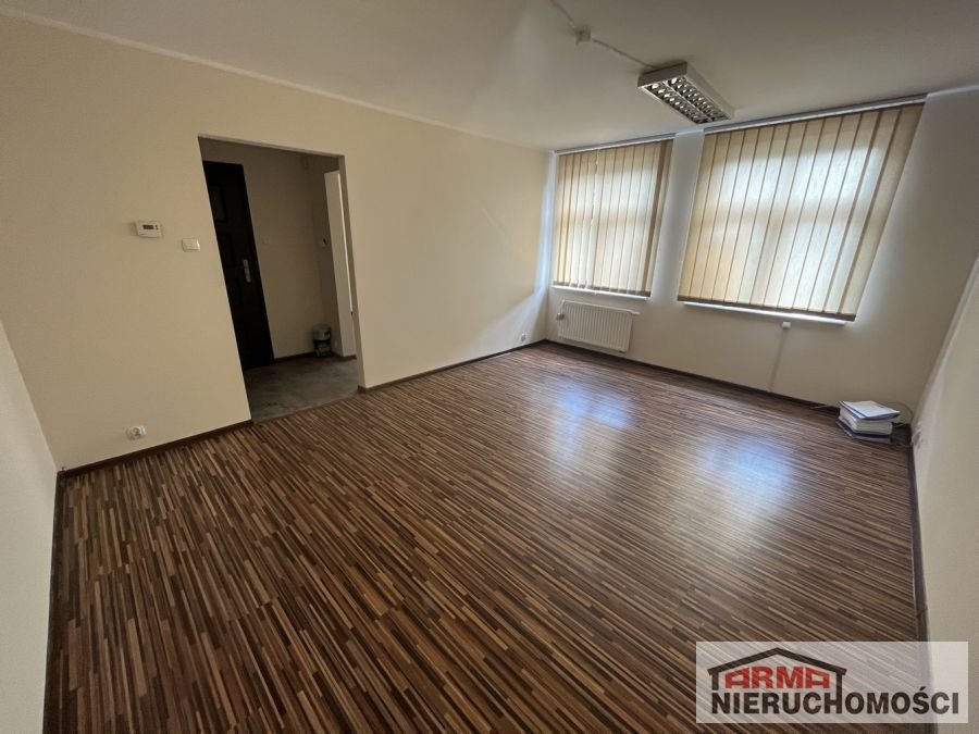 Lokal użytkowy na wynajem Stargard, Piłsudskiego  36m2 Foto 3