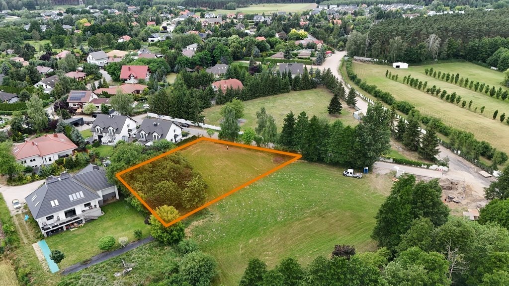 Działka 1417 m² w Borówcu z mediami i warunkami zabudowy Borówiec, Klonowa  1 417m2 Foto 1