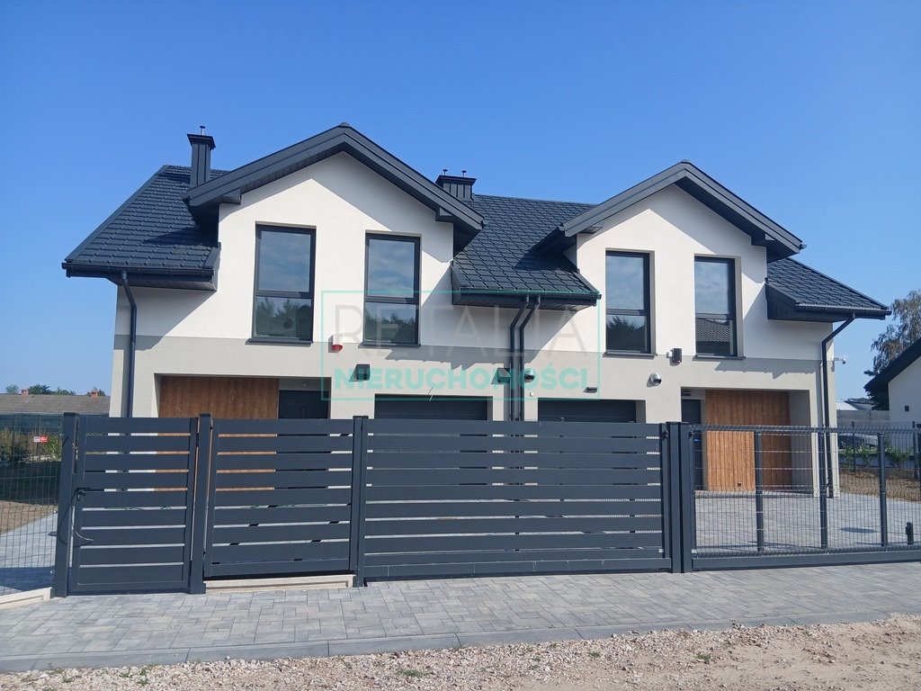 Dom na sprzedaż Żółwin  146m2 Foto 1