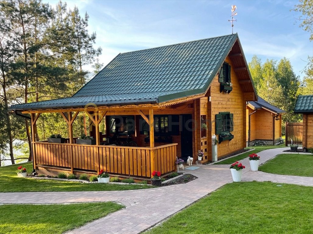Dom letniskowy z prywatnym dostępem do jeziora i pomostem Skubarczewo  896m2 Foto 1