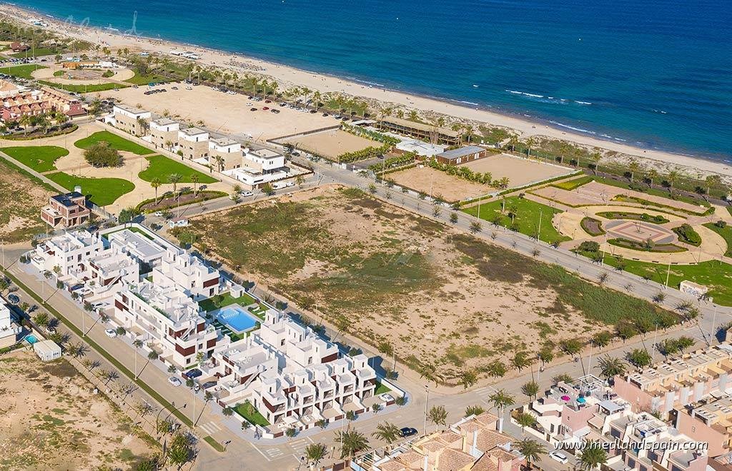 Mieszkanie dwupokojowe na sprzedaż Hiszpania, Torre de la Horadada, Torre de la Horadada  80m2 Foto 1