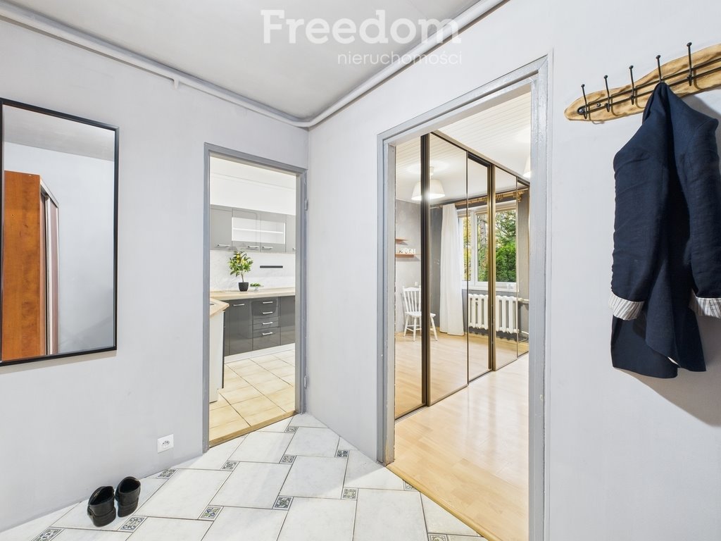 Mieszkanie dwupokojowe na sprzedaż Zator, Wojska Polskiego  47m2 Foto 1