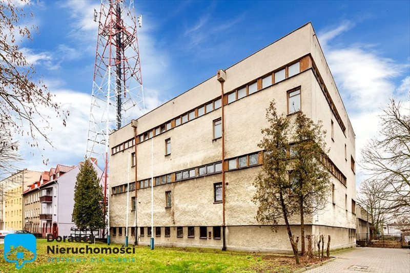 Lokal użytkowy na sprzedaż Szamotuły 1 846m2 Foto 1 Lokal użytkowy na sprzedaż Szamotuły 1 846m2 Foto 1