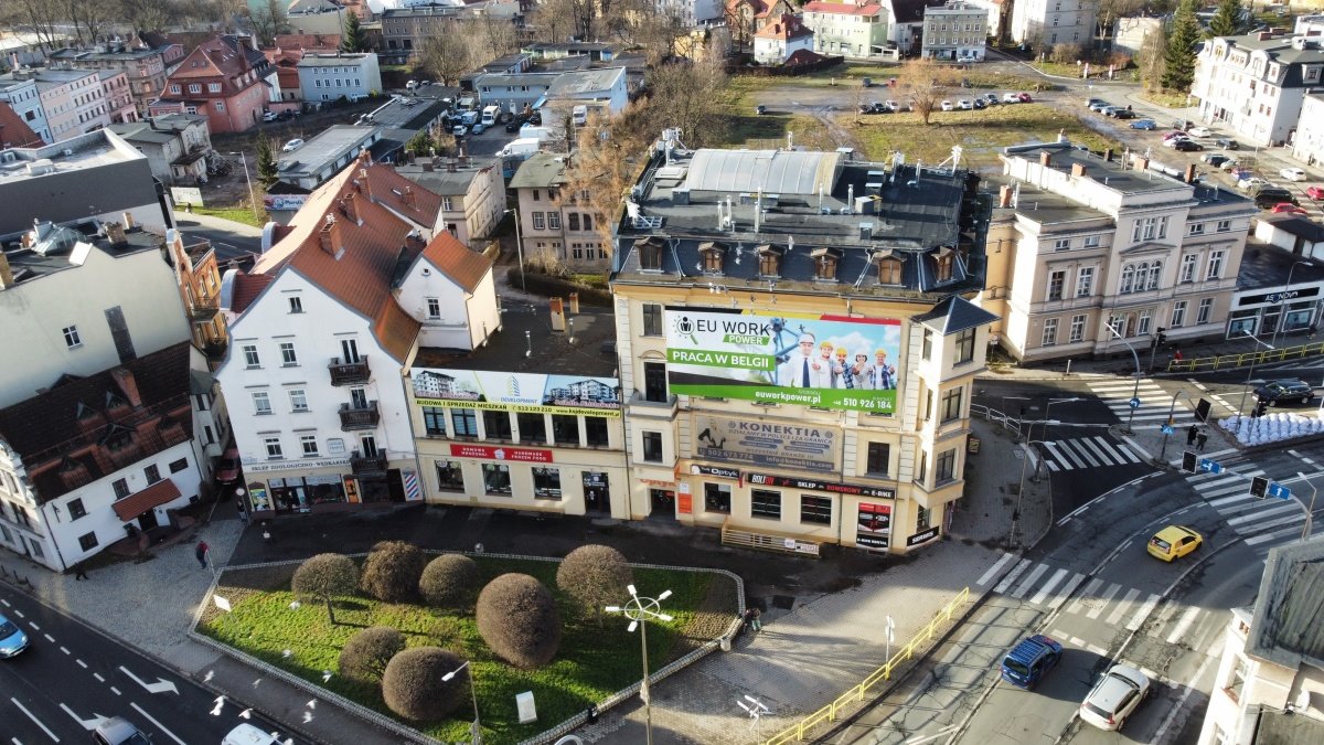 Lokal użytkowy na sprzedaż Jelenia Góra, Pl. Niepodległości 1  209m2 Foto 9