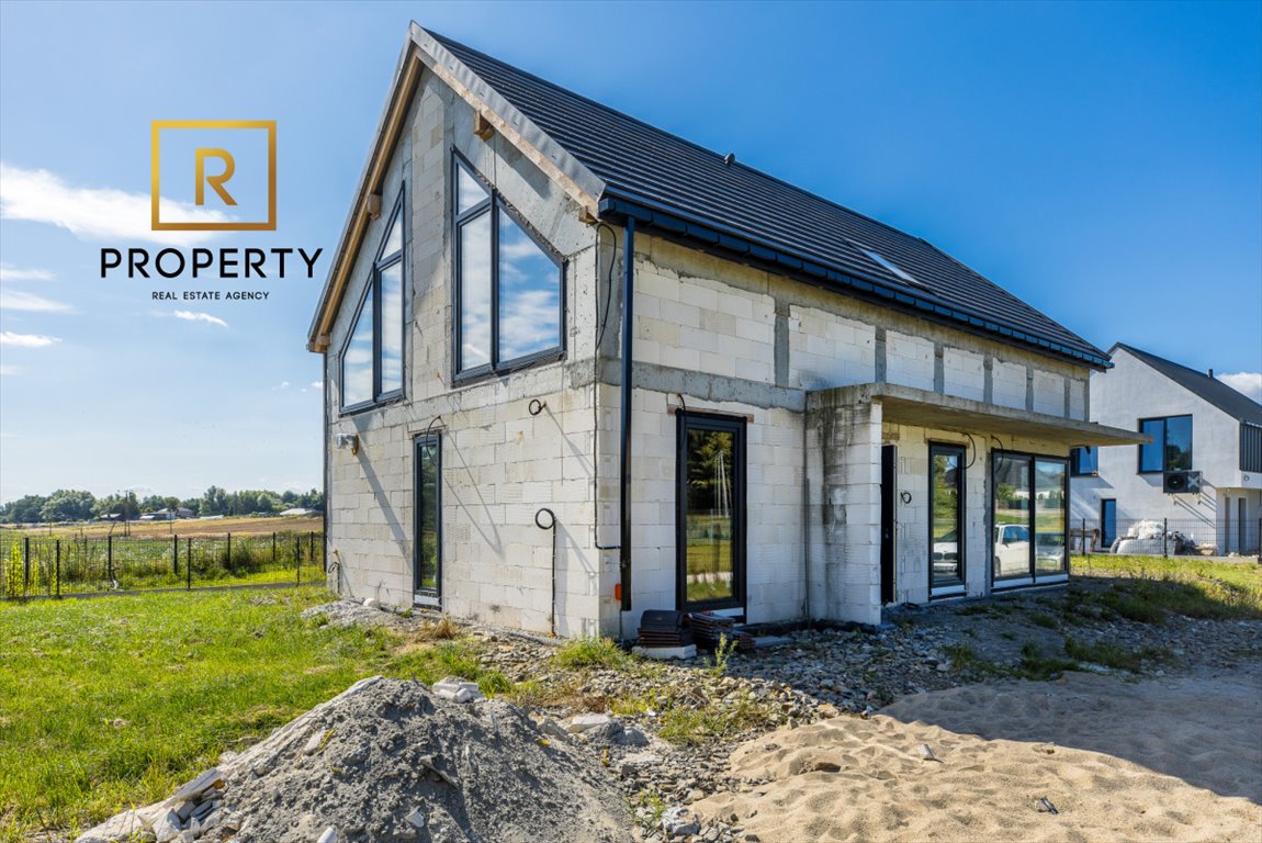 Dom na sprzedaż Biskupice  146m2 Foto 1