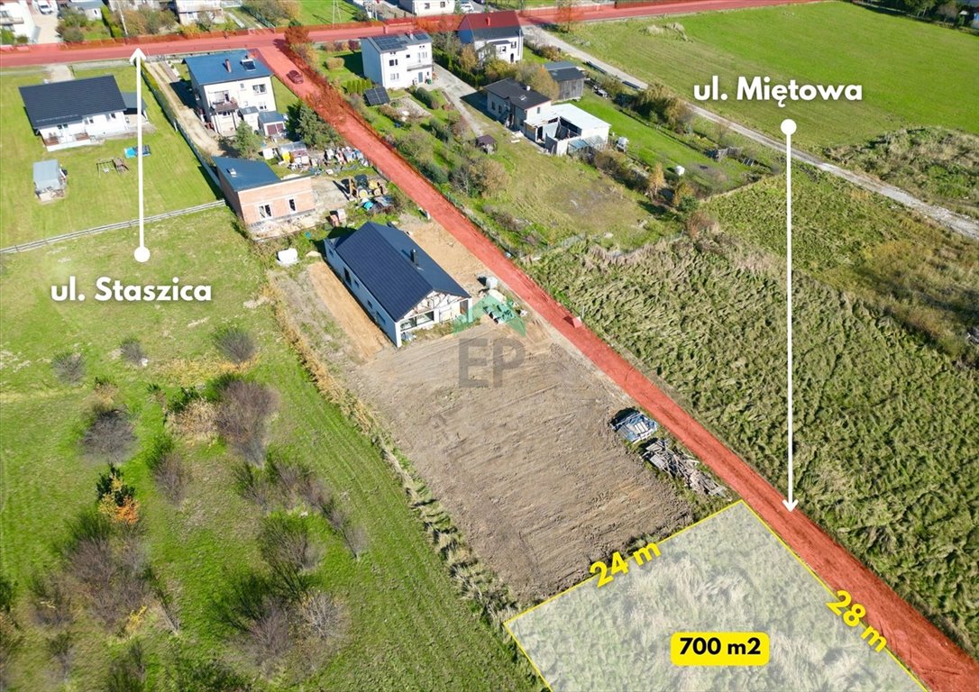 Działka pod dom w Brzeziny-Kolonii, 700 m², blisko miasta Brzeziny-Kolonia  700m2 Foto 1