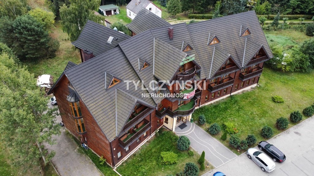 Lokal użytkowy na sprzedaż Podlas  1 680m2 Foto 3