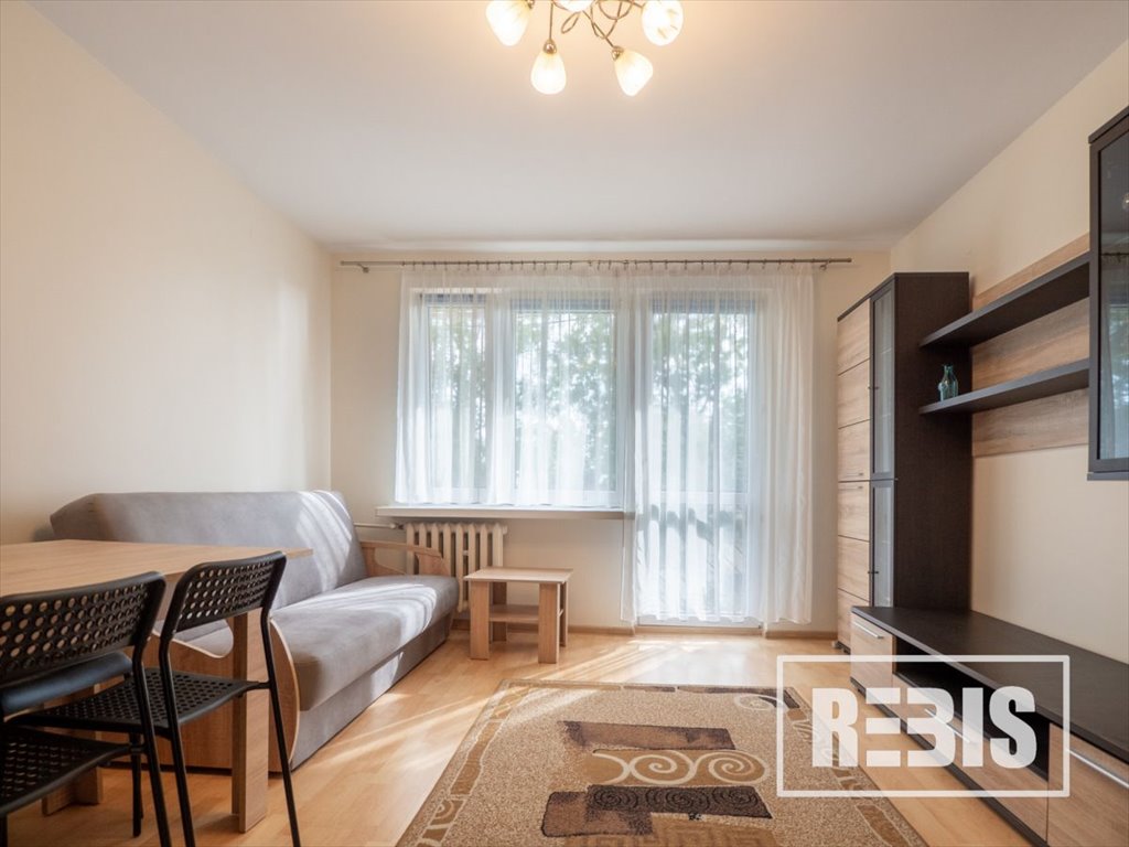 Na wynajem przestronne 2-pokojowe mieszkanie 41 m² w Krakowie Kraków, Osiedle Na Stoku  41m2 Foto 1