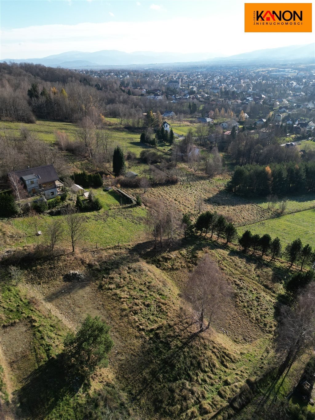 Widokowa działka budowlana z możliwością zabudowy letniskowej Wilkowice  1 670m2 Foto 1