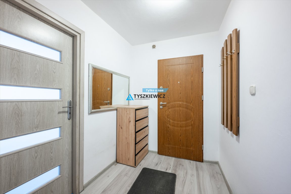 Przestronne 3-pokojowe mieszkanie z garażem i balkonem Dąbrówka, Leśna  65m2 Foto 1