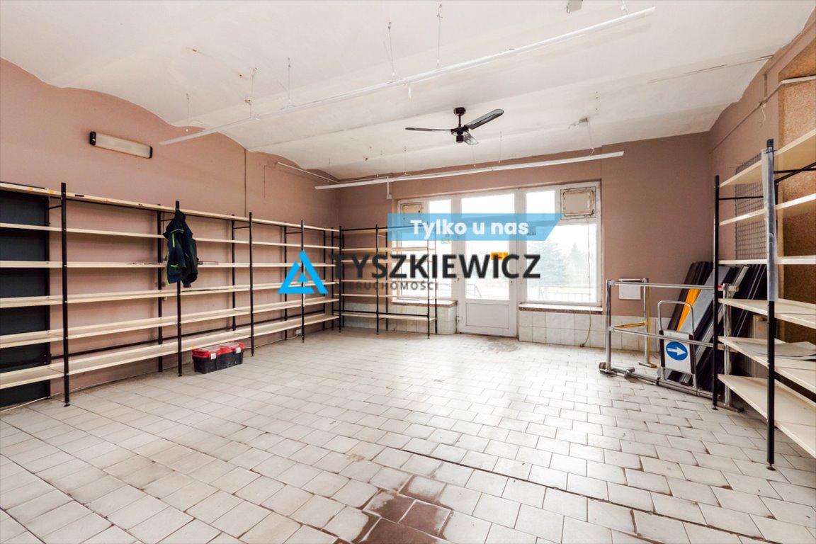Lokal usługowy 80,9 m² w centrum Silna z dużą witryną Silno  81m2 Foto 1