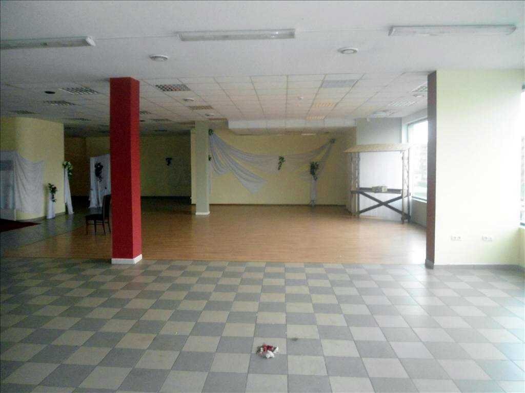 Lokal użytkowy 303 m² z windą i parkingiem w Legnicy Legnica  303m2 Foto 1