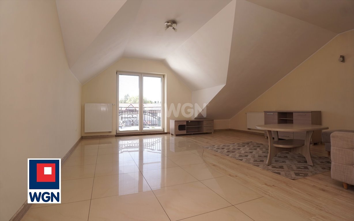 Przestronne 70 m² piętro domu z garażem i niezależnym wejściem Piotrków Trybunalski, Łódzka, Łódzka  70m2 Foto 1