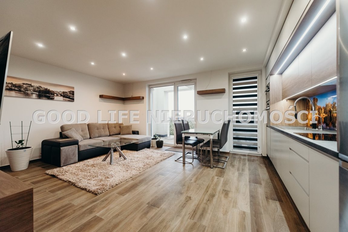 Mieszkanie trzypokojowe na wynajem Rzeszów, Rzeszów, Podkarpacie, Kwiatkowskiego  70m2 Foto 1