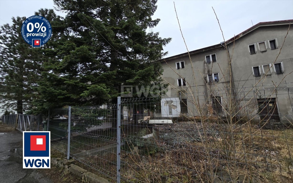 Dom na sprzedaż Ustroń, Daszyńskiego  1 600m2 Foto 1