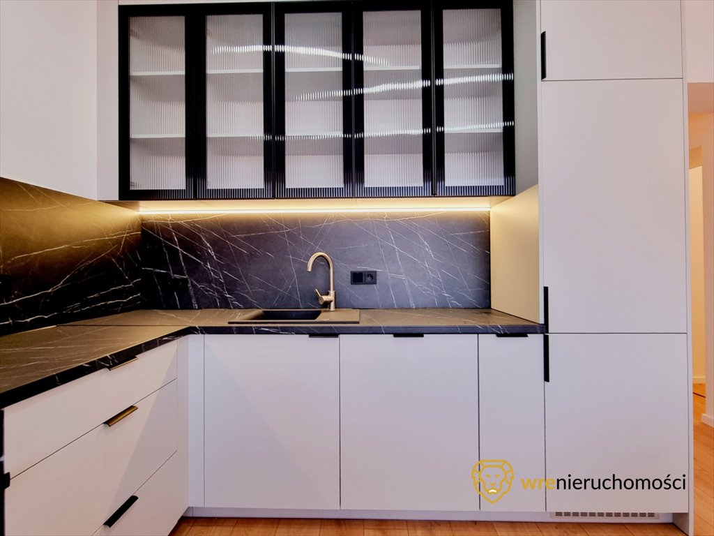 Mieszkanie czteropokojowe  na sprzedaż Kobierzyce, Robotnicza  83m2 Foto 1