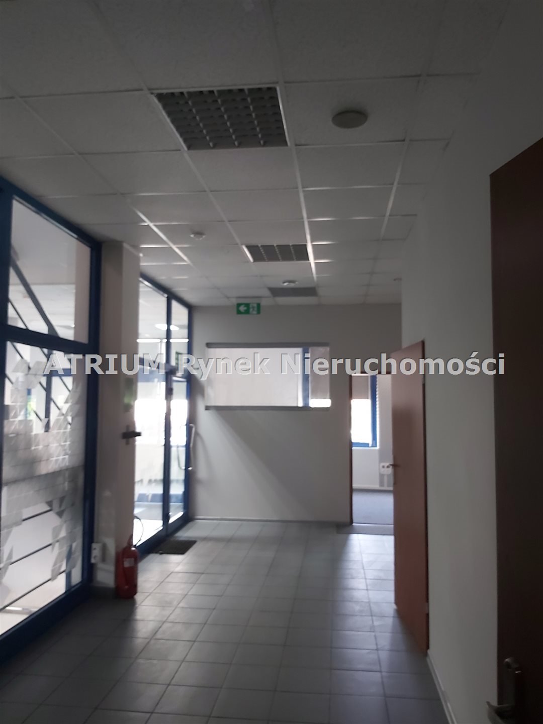 Lokal użytkowy na wynajem Piotrków Trybunalski  140m2 Foto 1