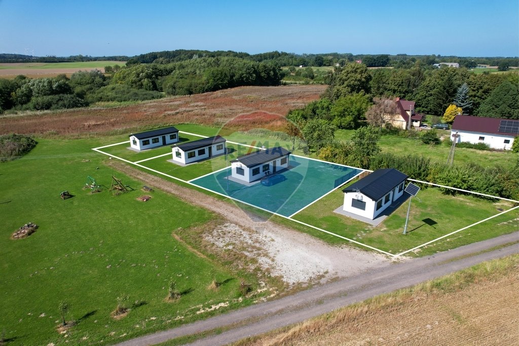 Domek rekreacyjny 30 m² z własną działką (Komory) Komory  29m2 Foto 1