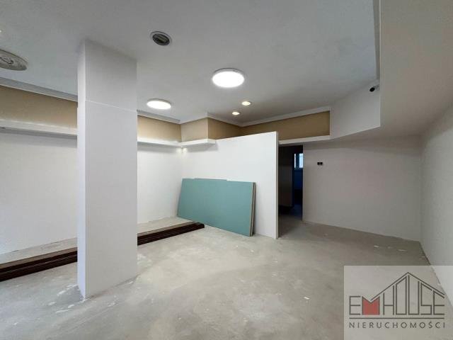 Lokal użytkowy na wynajem Wrocław, Krzyki  140m2 Foto 1