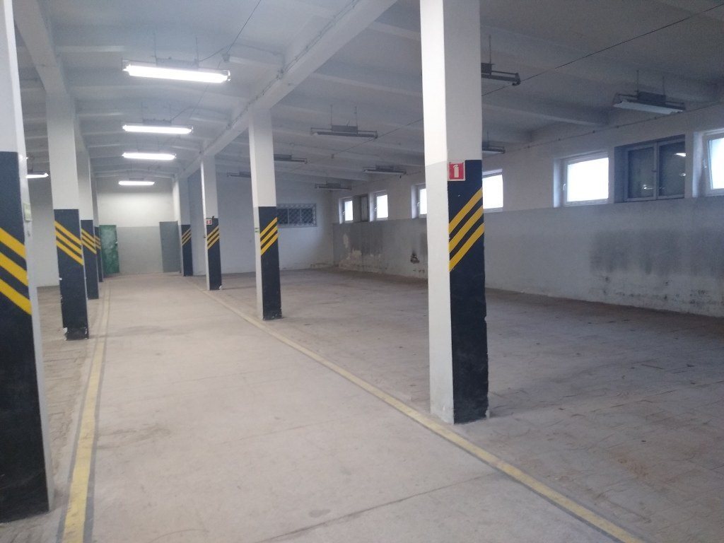 Hala magazynowa 1000 m² z biurami, monitoring, TIR Kielce, Czarnów, Kolberga  1 000m2 Foto 1