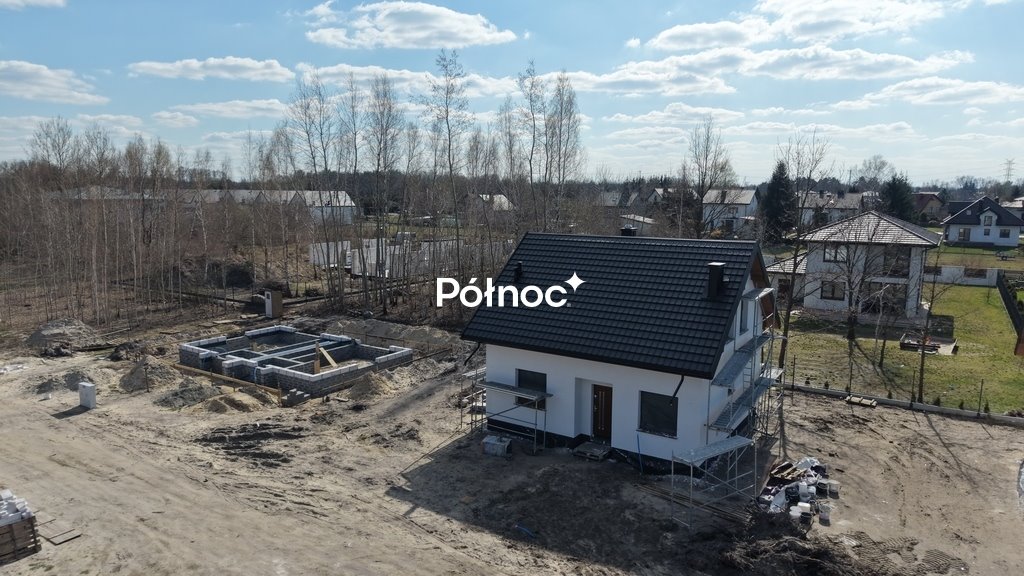 Nowoczesny dom 95 m² z funkcjonalnym układem i szybkim dojazdem do Warszawy Pasek, Wolności  95m2 Foto 1