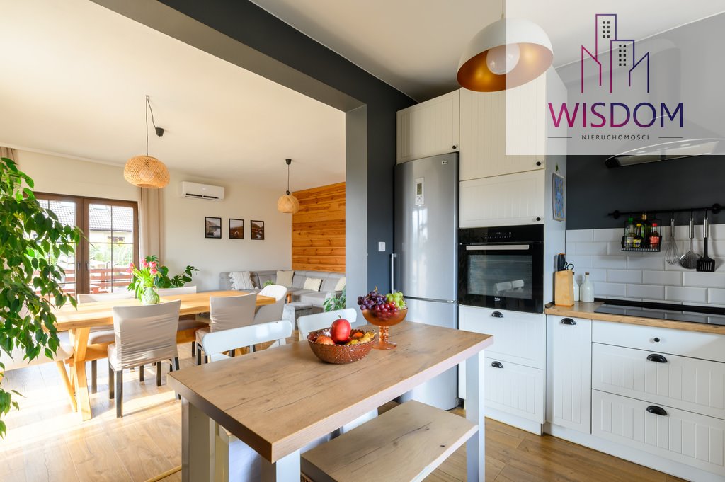 Komfortowy dom 106,8 m² z garażem, tarasem i możliwością adaptacji Rozgity  107m2 Foto 1