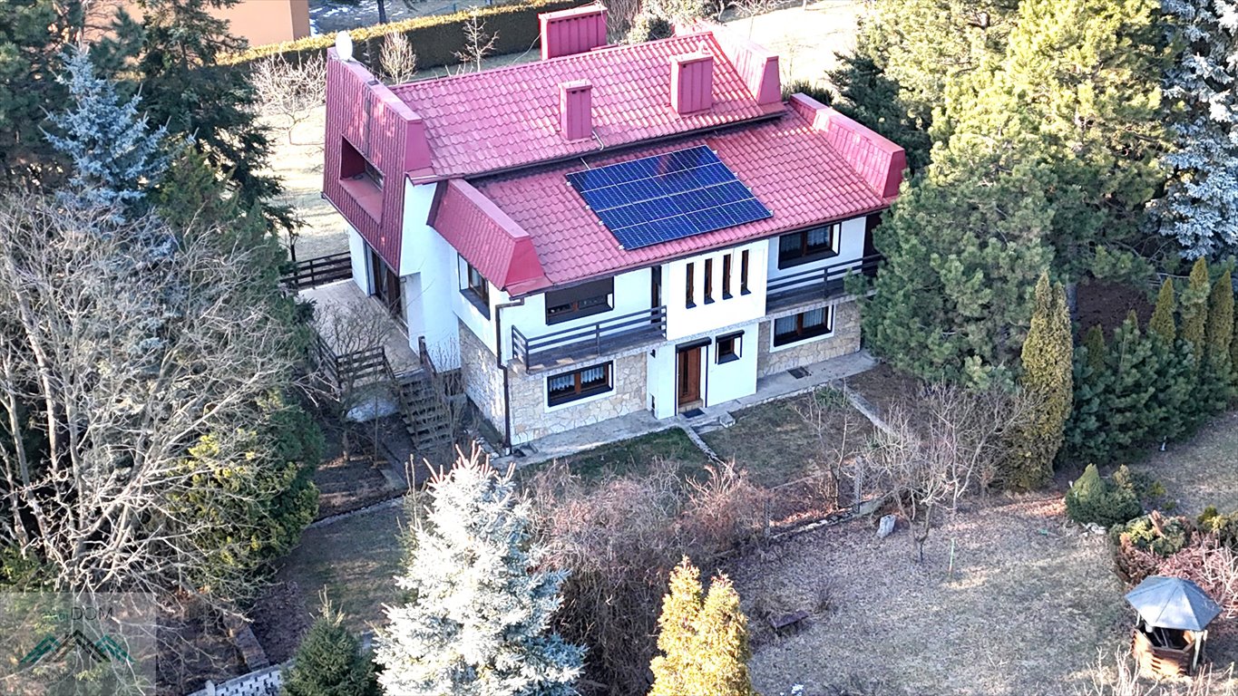 Przestronny dom 175 m2 z ogrodem i nowoczesnym wyposażeniem Bukowno, Starczynowska  175m2 Foto 1