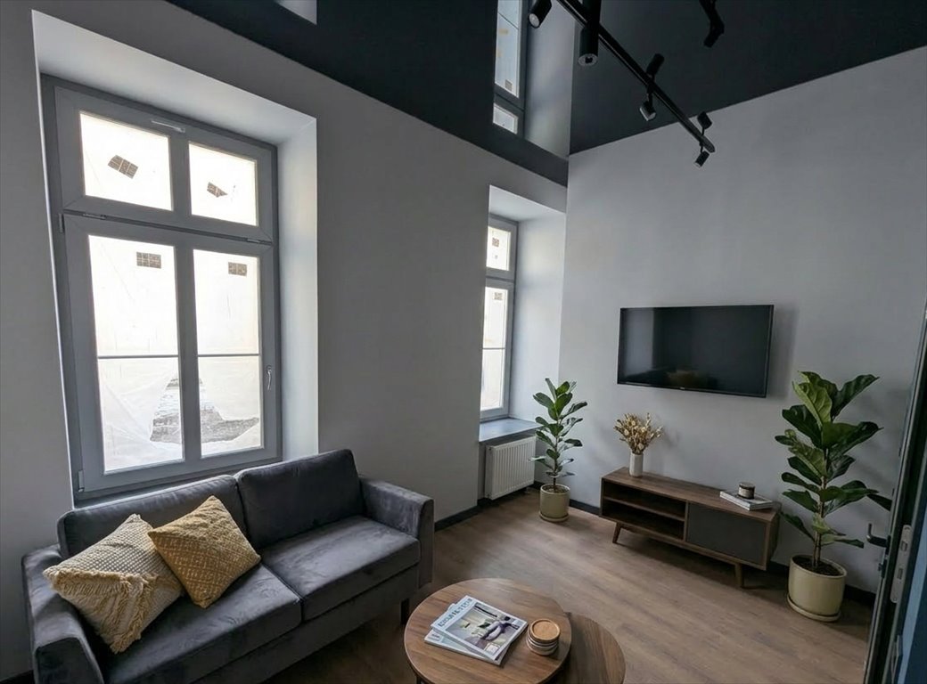 Małe 20 m² mieszkanie w centrum Łodzi (blisko Galerii Łódzkiej) Łódź, Orla 21  20m2 Foto 1