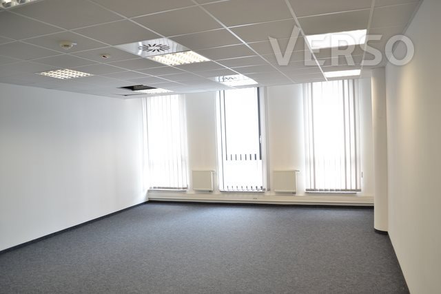 Lokal użytkowy na wynajem Wrocław, Krzyki, Wyścigowa 163m2 Foto 1 Lokal użytkowy na wynajem Wrocław, Krzyki, Wyścigowa 163m2 Foto 1