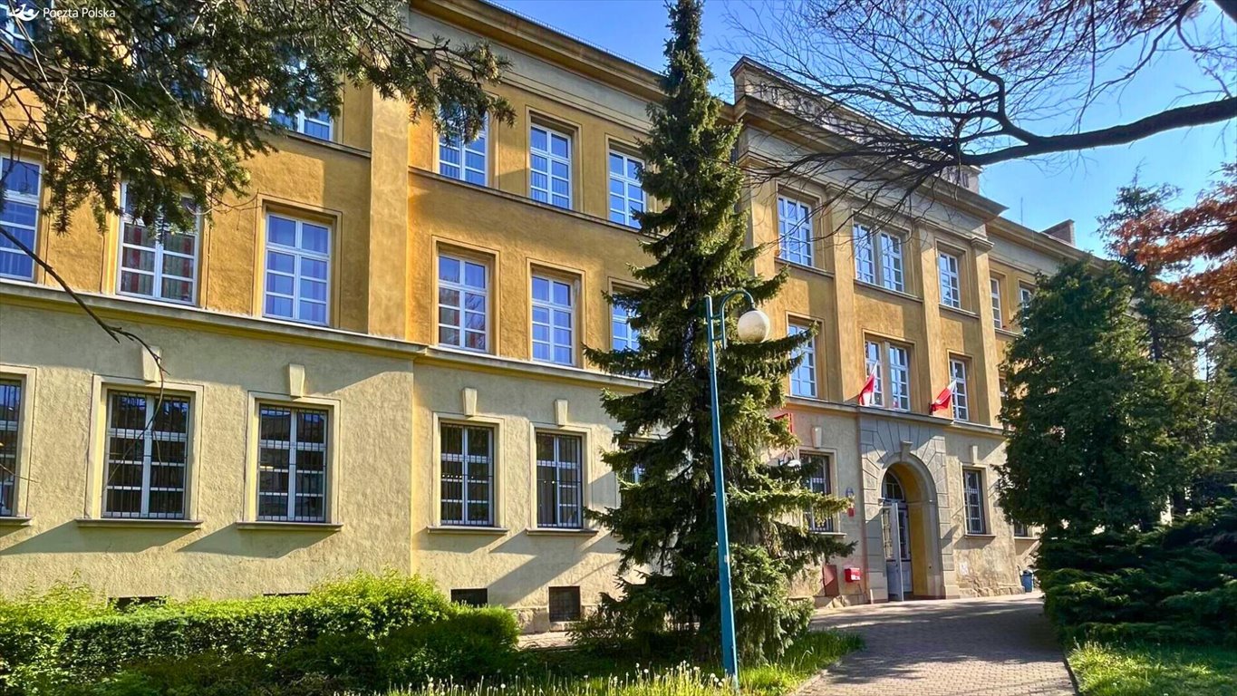 Wynajem 659 m² na Mickiewicza (biura/usługi) w Tarnowie Tarnów, Adama Mickiewicza  659m2 Foto 1