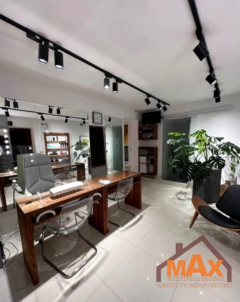 Lokal kosmetyczny 55m2 z wyposażeniem, monitoring, parking Katowice, Śródmieście  55m2 Foto 1