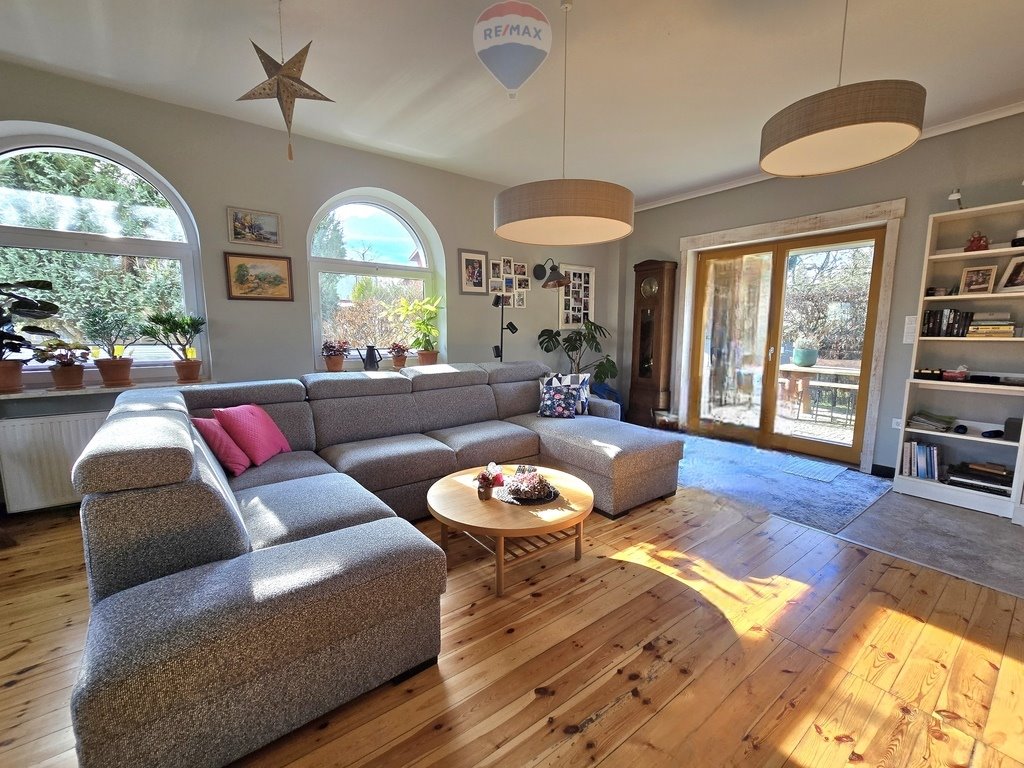 Przestronny dom 218m² z garażem i ogrodem w Luboniu Luboń, Przesmyk  218m2 Foto 1