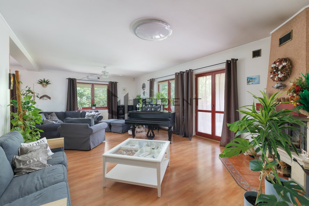 Przestronny dom 211 m² z garażem i dużą działką Ruda  255m2 Foto 1