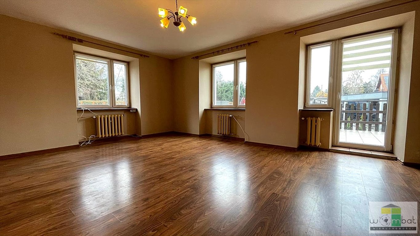 Mieszkanie dwupokojowe na sprzedaż Stary Jaworów  68m2 Foto 1