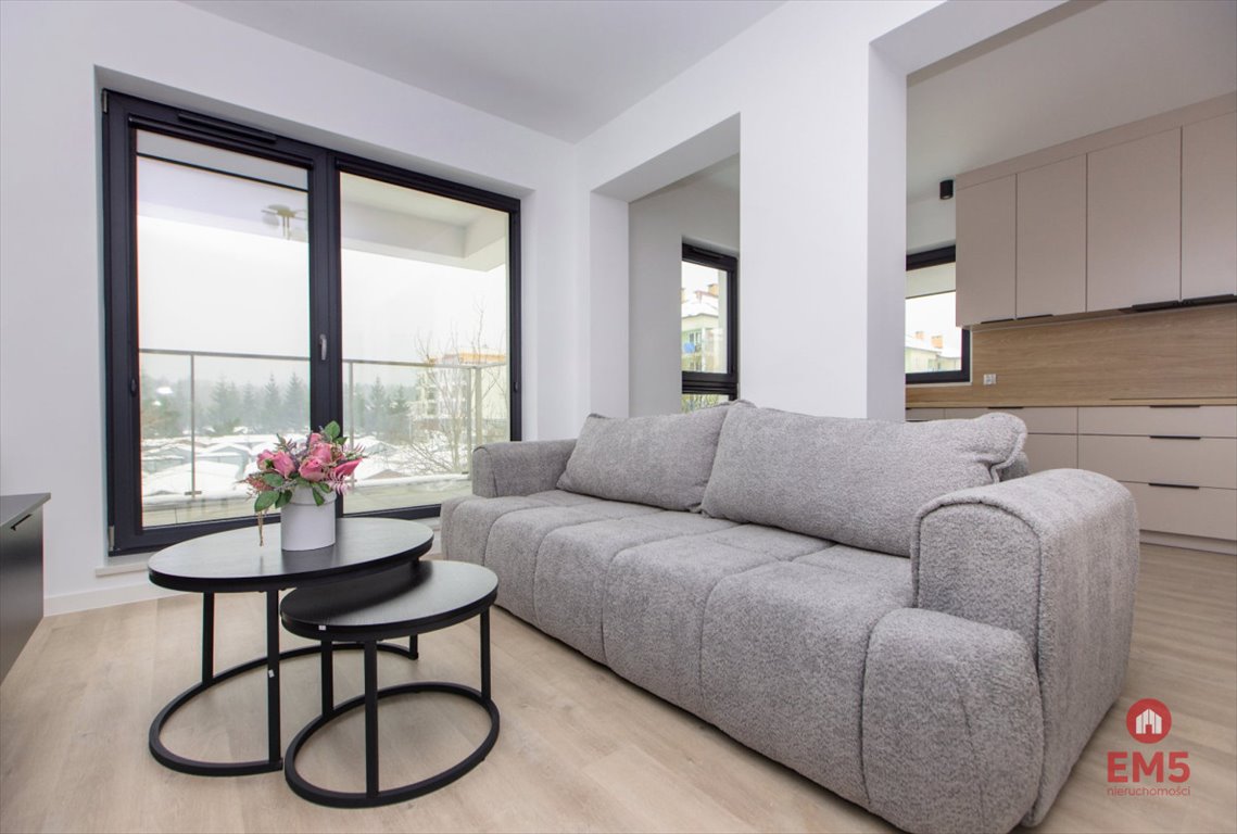 Nowoczesny apartament 66 m² na ostatnim piętrze z balkonem Suwałki, Krzysztofa Eugeniusza Pendereckiego  66m2 Foto 1