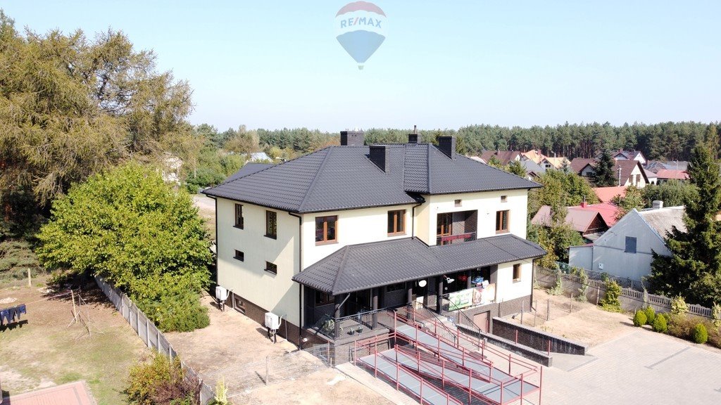 Dom na sprzedaż Ostrowiec Świętokrzyski, Bałtowska  650m2 Foto 1