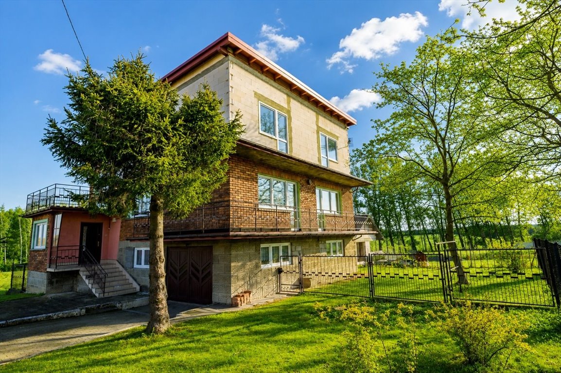 Na sprzedaż przestronny dom 180 m² z garażem i dużą działką Andrychów  207m2 Foto 1