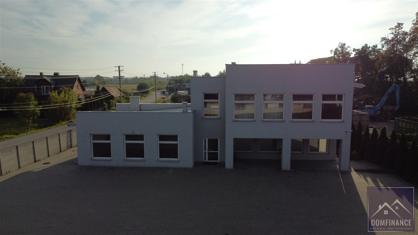 Lokal użytkowy na sprzedaż Niedomice  297m2 Foto 3