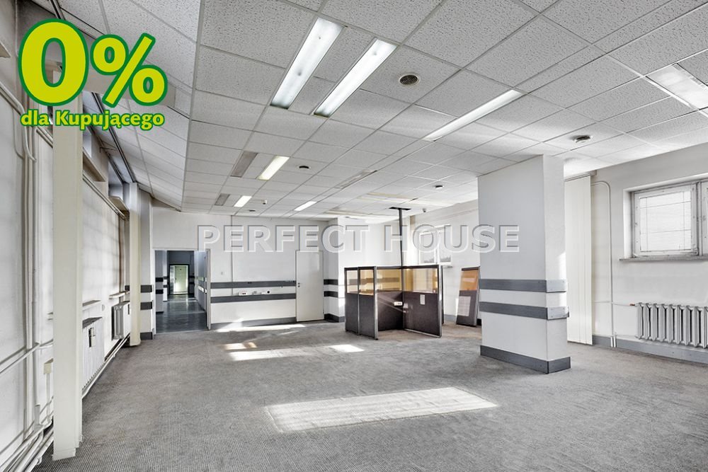 Duży obiekt komercyjny 2015 m² z biurami i zapleczem Międzyrzec Podlaski  2 015m2 Foto 1