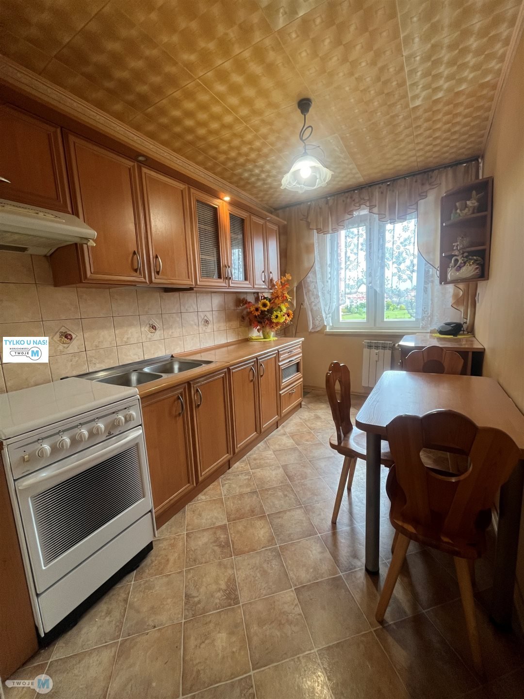 Na sprzedaż przestronne 3-pokojowe mieszkanie 61,39 m² w Staszowie Staszów, Mickiewicza  61m2 Foto 1