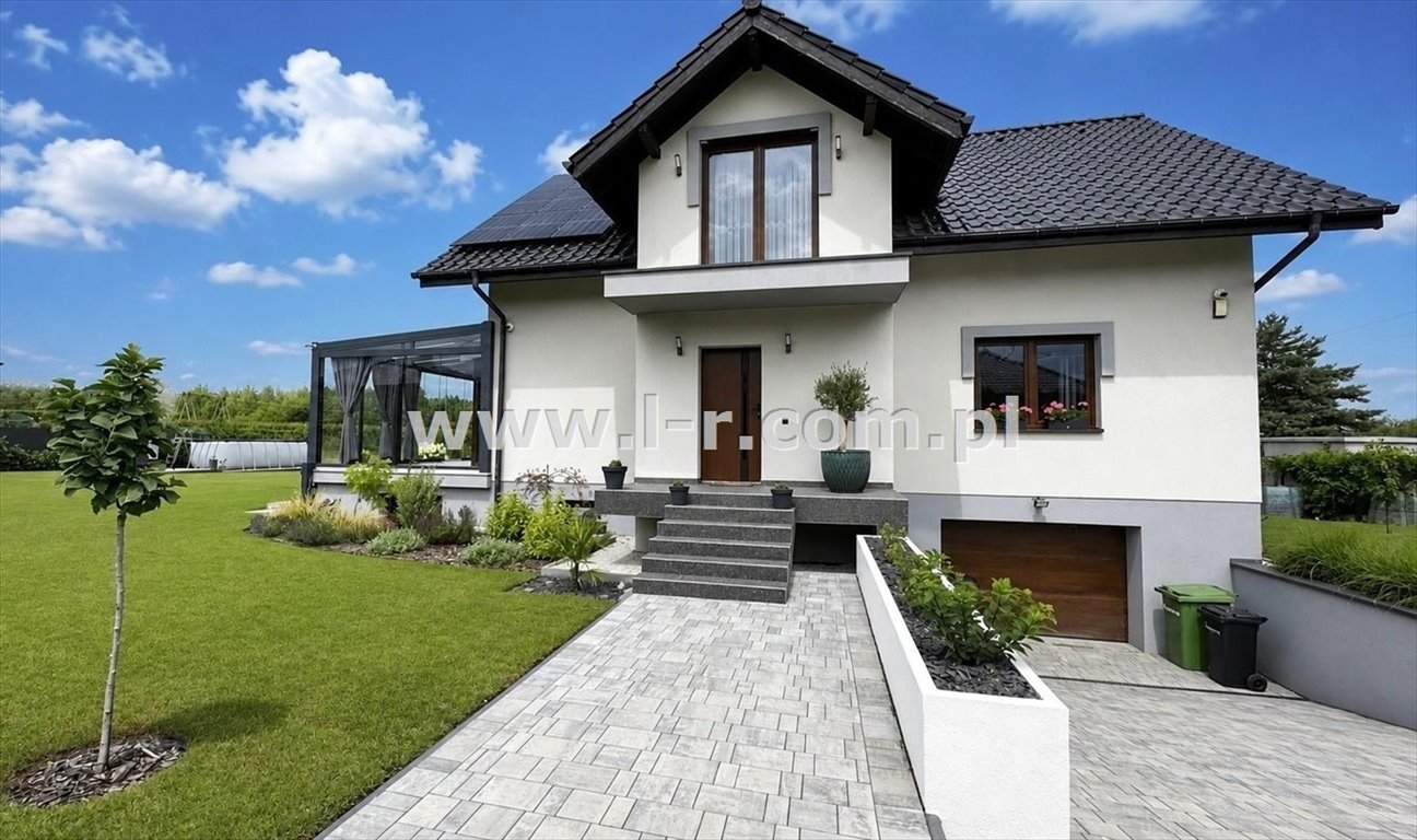 Na sprzedaż luksusowy dom 454 m² z ogrodem zimowym w Rogowie Rogów  454m2 Foto 1