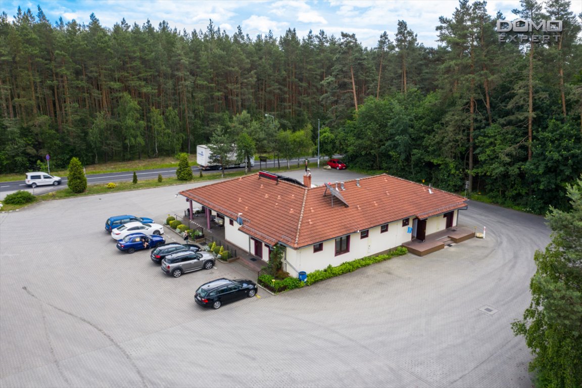 Działka z budynkiem usługowym, monitorowany, parking, 328 m2 Dąbrowa Bolesławiecka  328m2 Foto 1