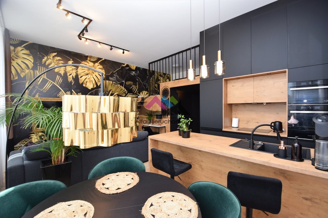 Kawalerka na sprzedaż Piła, Górne  42m2 Foto 1