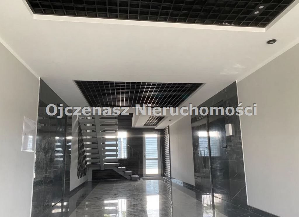 Wynajmę biuro 35 m² po remoncie z parkingiem i monitoringiem Bydgoszcz, Kapuściska  35m2 Foto 1